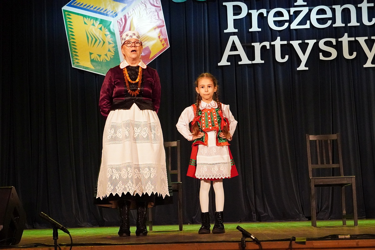 39. Kurpiowskie Prezentacje Artystyczne [16.04.2023] - zdjęcie #14 - eOstroleka.pl