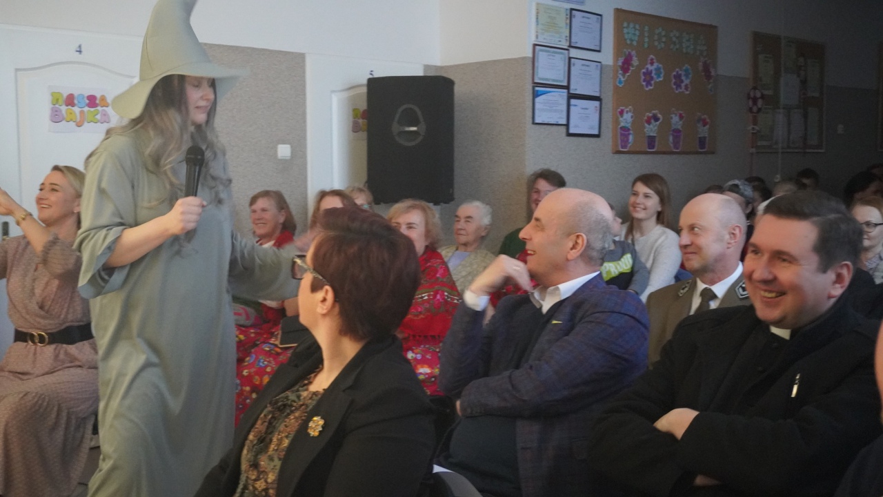 “Szkoła szkole” w Dąbrówce. Akcja charytatywna dla uczniów z Syrii [16.04.2023] - zdjęcie #32 - eOstroleka.pl