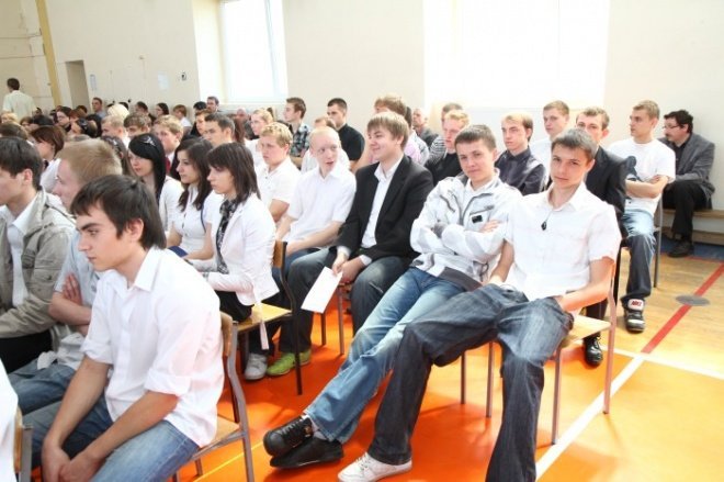 Zakończenie roku ZSZ nr 1(29.04.2011) - zdjęcie #10 - eOstroleka.pl