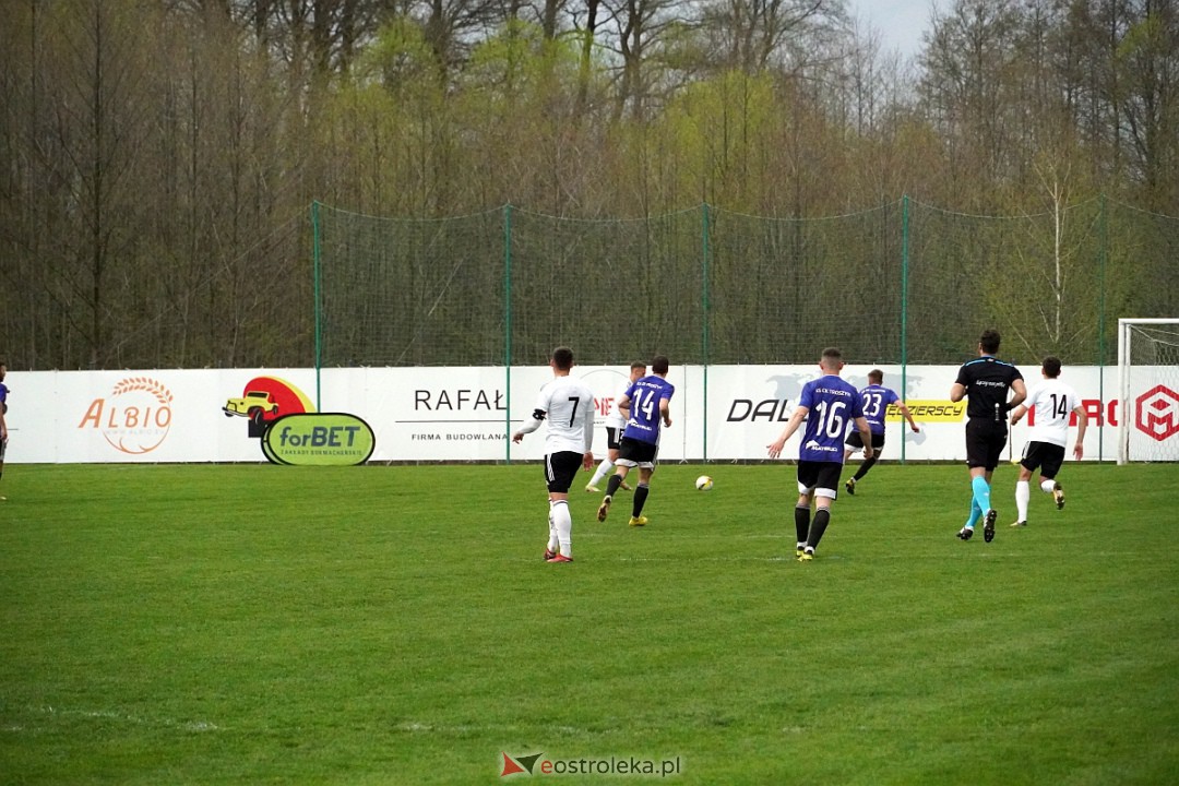 KS CK Troszyn - Legia II Warszawa [19.04.2023] - zdjęcie #92 - eOstroleka.pl