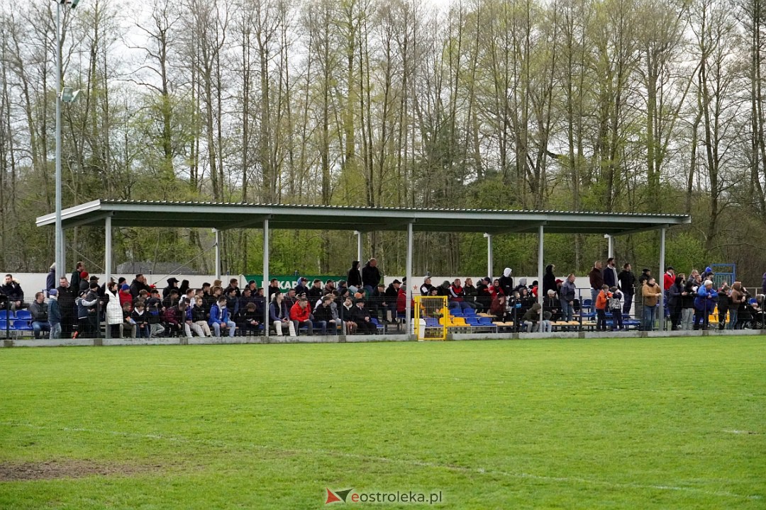 KS CK Troszyn - Legia II Warszawa [19.04.2023] - zdjęcie #90 - eOstroleka.pl