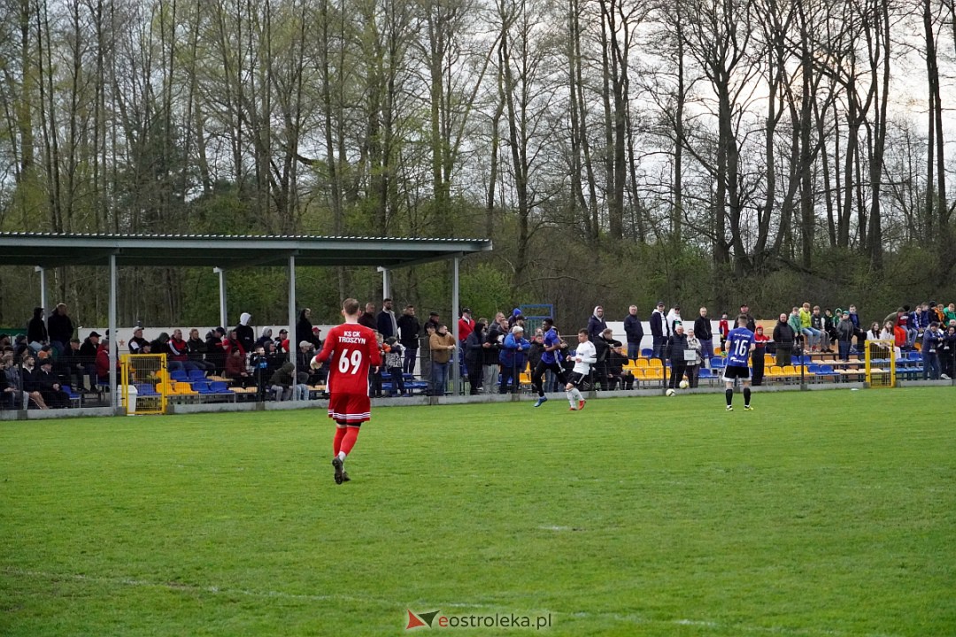 KS CK Troszyn - Legia II Warszawa [19.04.2023] - zdjęcie #89 - eOstroleka.pl