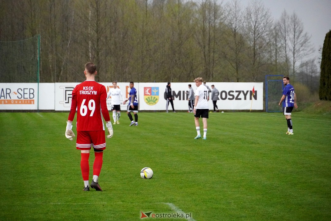 KS CK Troszyn - Legia II Warszawa [19.04.2023] - zdjęcie #12 - eOstroleka.pl