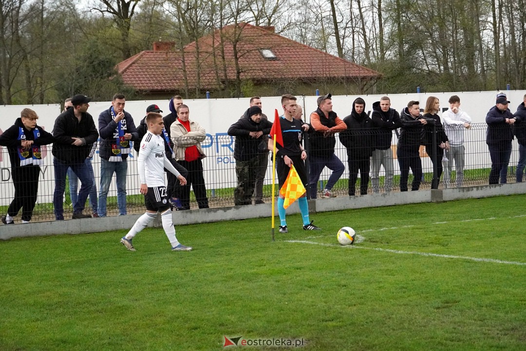 KS CK Troszyn - Legia II Warszawa [19.04.2023] - zdjęcie #62 - eOstroleka.pl