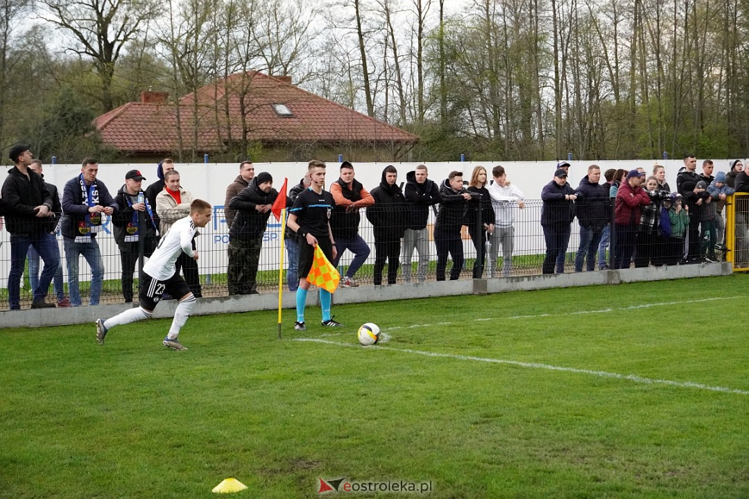 KS CK Troszyn - Legia II Warszawa [19.04.2023] - zdjęcie #60 - eOstroleka.pl