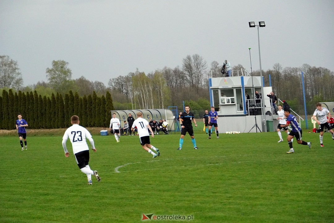 KS CK Troszyn - Legia II Warszawa [19.04.2023] - zdjęcie #56 - eOstroleka.pl