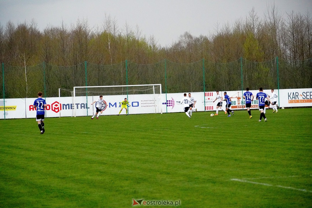 KS CK Troszyn - Legia II Warszawa [19.04.2023] - zdjęcie #46 - eOstroleka.pl