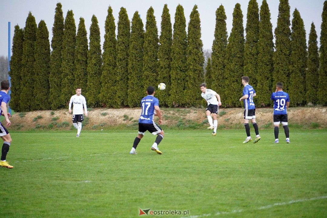 KS CK Troszyn - Legia II Warszawa [19.04.2023] - zdjęcie #29 - eOstroleka.pl