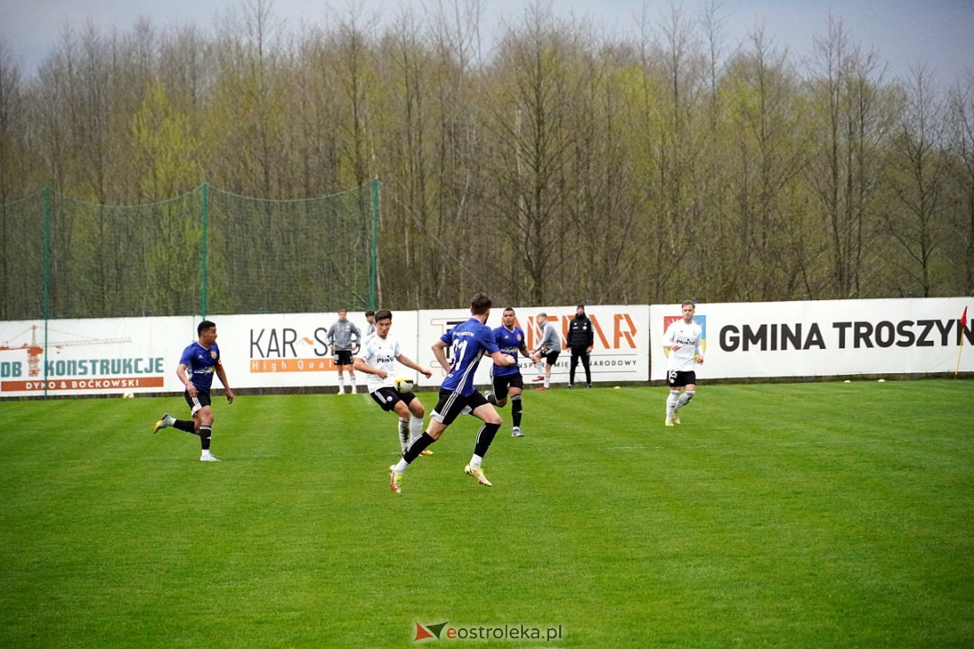 KS CK Troszyn - Legia II Warszawa [19.04.2023] - zdjęcie #4 - eOstroleka.pl