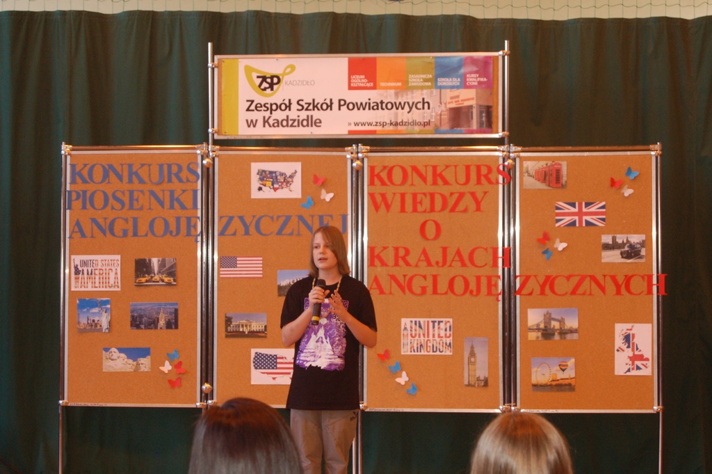 Rozdanie nagród II Międzypowiatowego konkursu wiedzy o krajach anglojęzycznych oraz II Międzypowiatowego konkursu piosenki anglojęzycznej - zdjęcie #9 - eOstroleka.pl