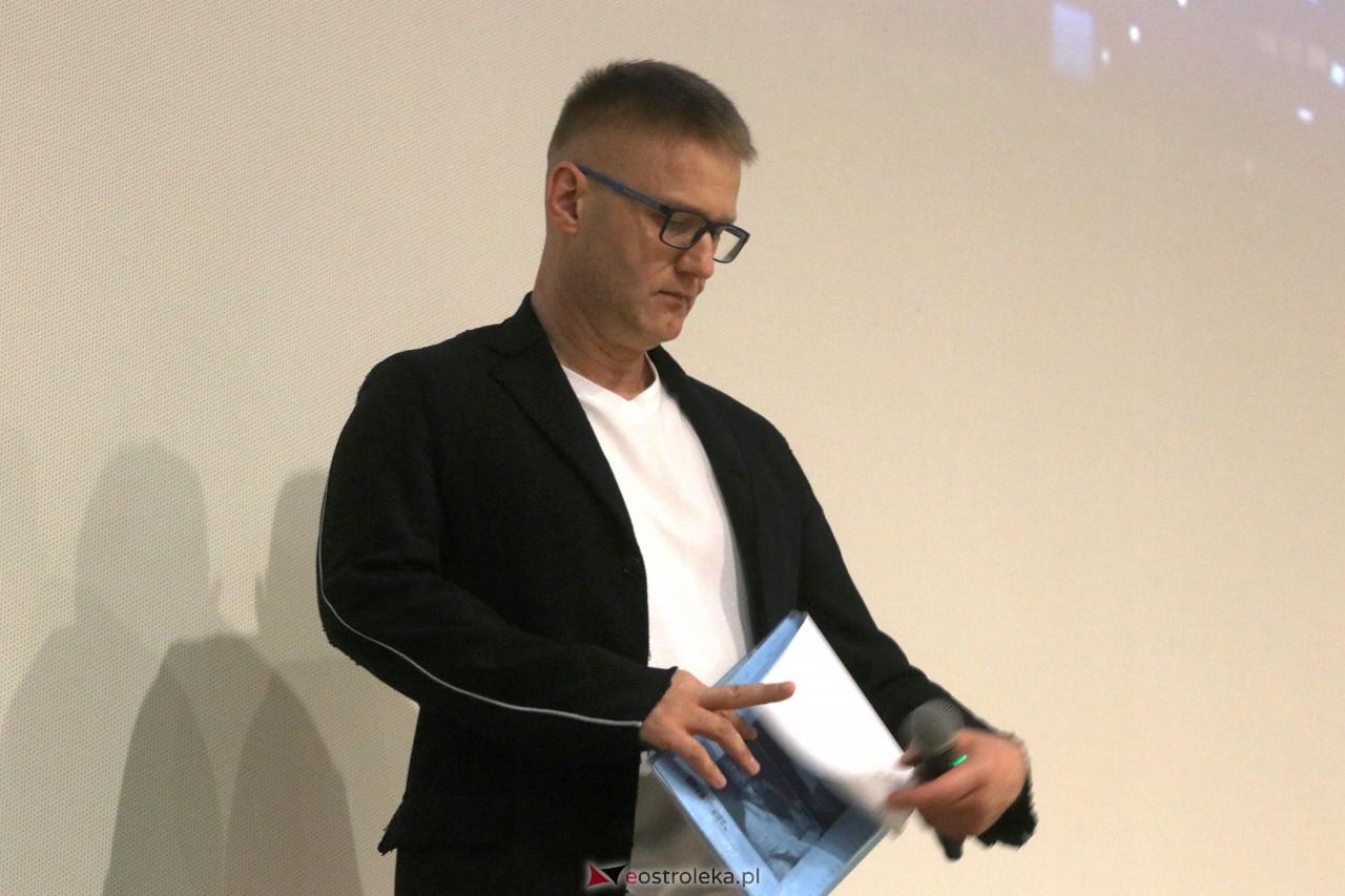 Pokaz filmu Śmiertelna Choroba [20.04.2023] - zdjęcie #6 - eOstroleka.pl