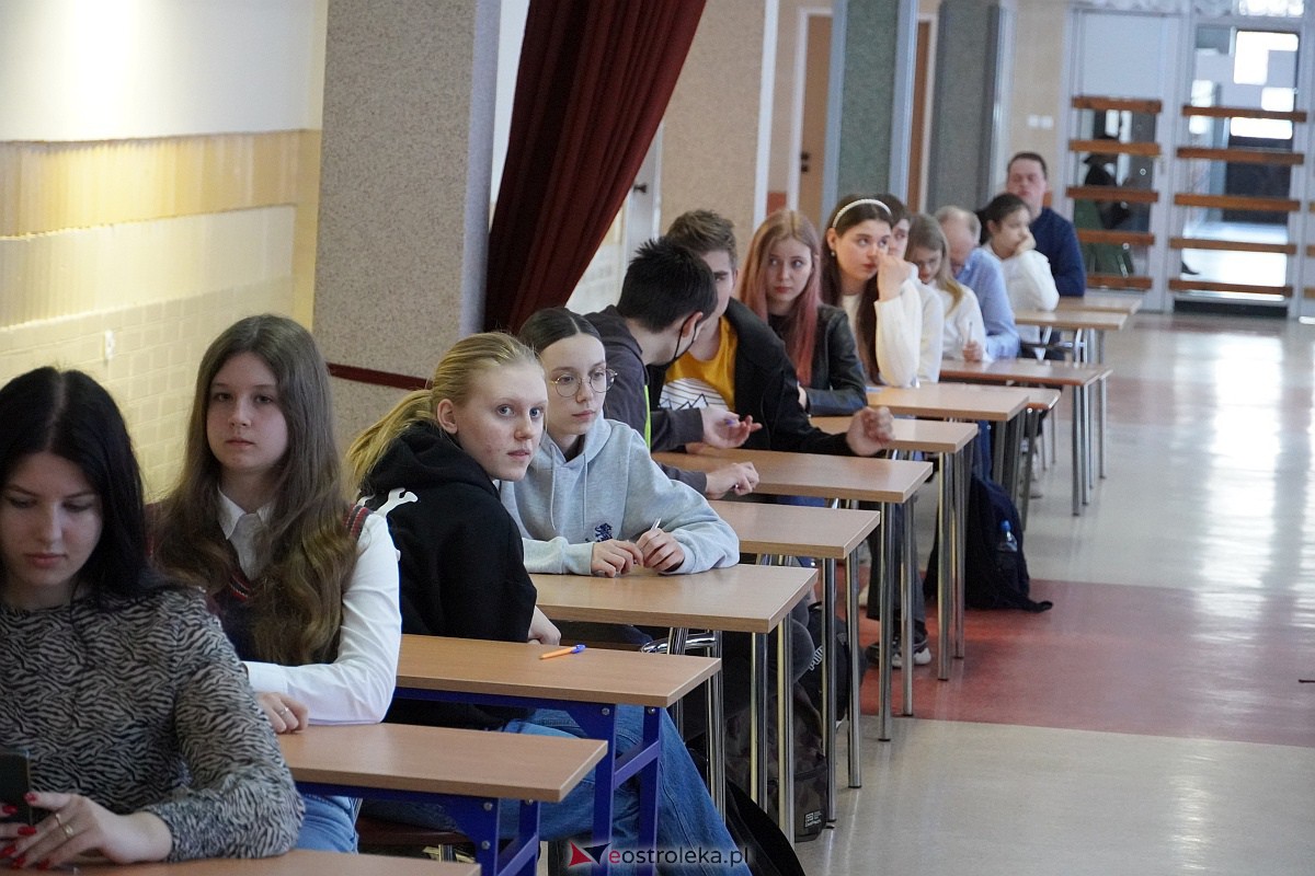 Konkurs wiedzy o Ostrołęce „Czy znasz swoje miasto?” [20.04.2023] - zdjęcie #44 - eOstroleka.pl