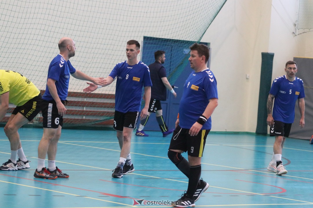 Turniej masters w piłce ręcznej [22.04.2023] - zdjęcie #131 - eOstroleka.pl