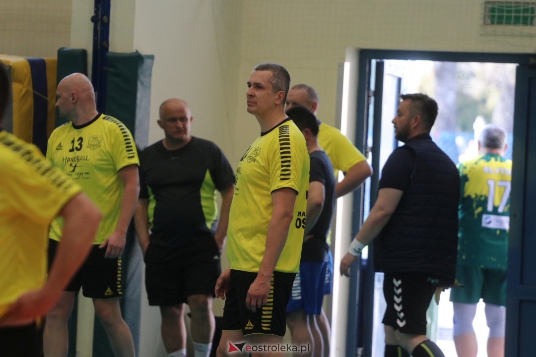 Turniej masters w piłce ręcznej [22.04.2023] - zdjęcie #129 - eOstroleka.pl