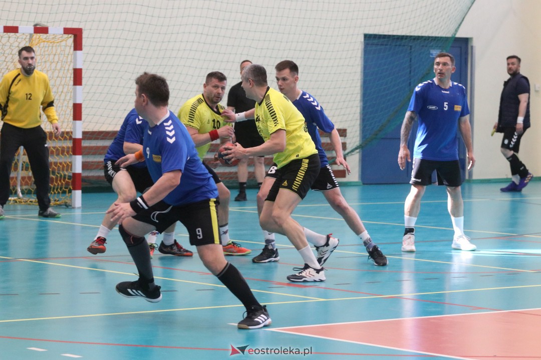 Turniej masters w piłce ręcznej [22.04.2023] - zdjęcie #125 - eOstroleka.pl