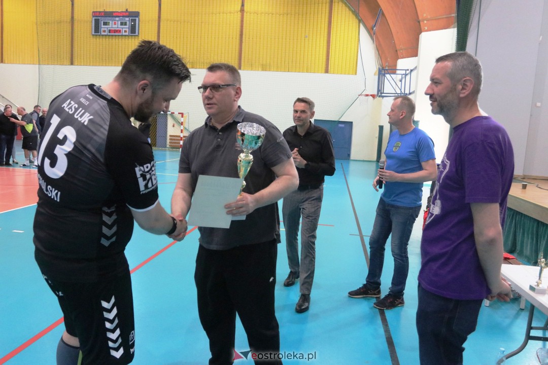 Turniej masters w piłce ręcznej [22.04.2023] - zdjęcie #24 - eOstroleka.pl