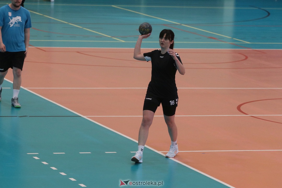 Turniej masters w piłce ręcznej [22.04.2023] - zdjęcie #115 - eOstroleka.pl