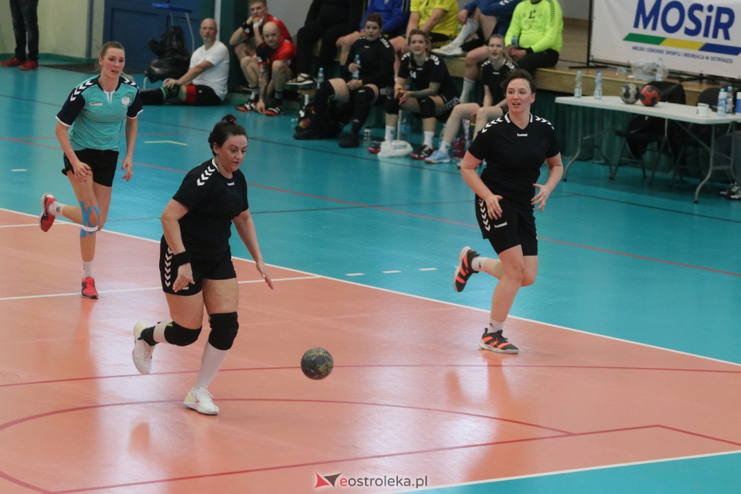 Turniej masters w piłce ręcznej [22.04.2023] - zdjęcie #109 - eOstroleka.pl