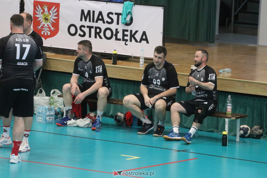 Turniej masters w piłce ręcznej [22.04.2023] - zdjęcie #92 - eOstroleka.pl