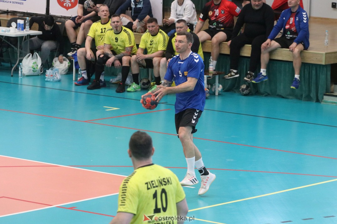 Turniej masters w piłce ręcznej [22.04.2023] - zdjęcie #62 - eOstroleka.pl