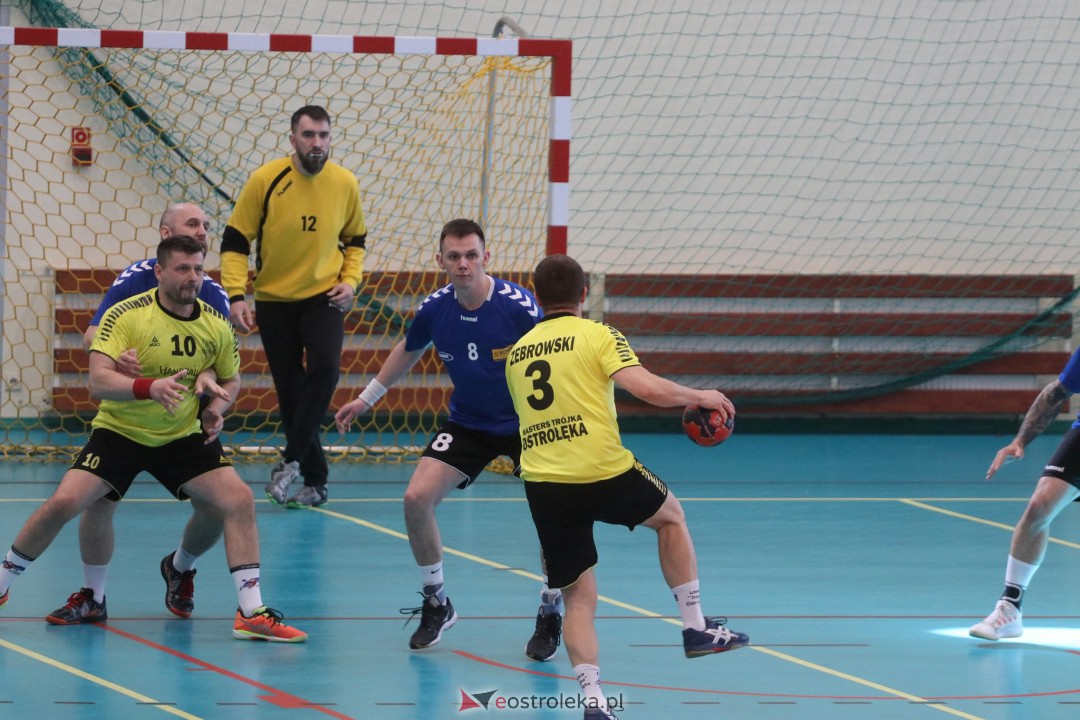 Turniej masters w piłce ręcznej [22.04.2023] - zdjęcie #57 - eOstroleka.pl
