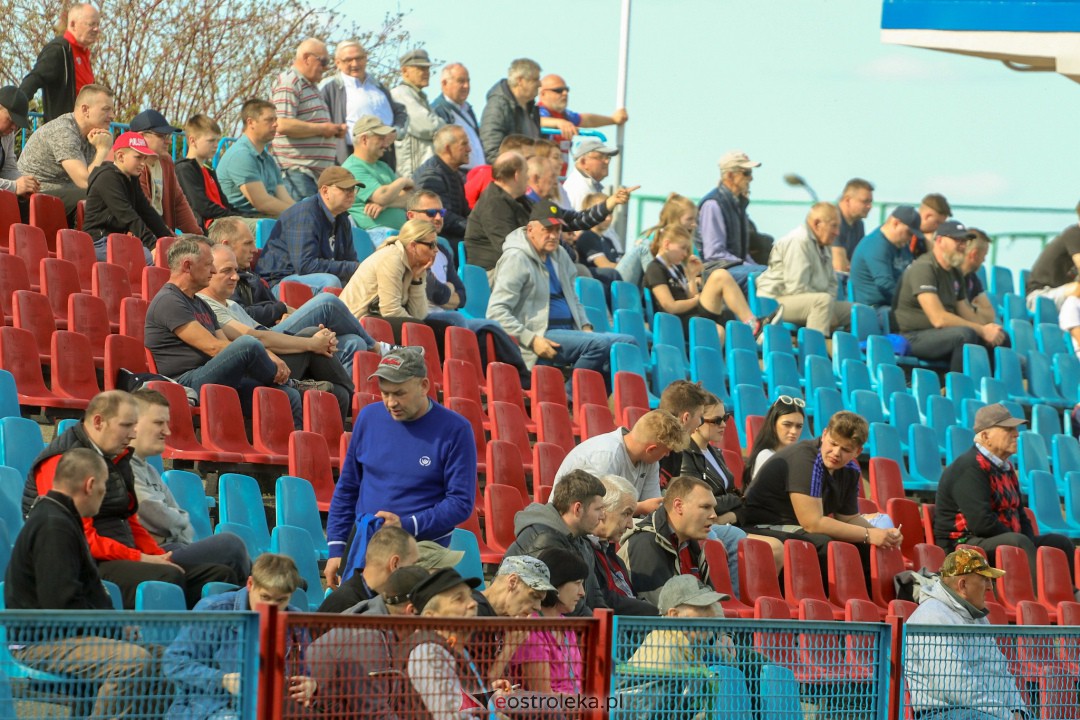 Narew Ostrołęka - Świt Staroźreby [22.04.2023] - zdjęcie #2 - eOstroleka.pl