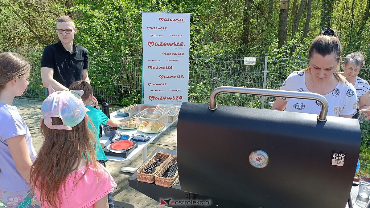 Ostrołęka świętuje Dzień Ziemi. Rodzinny piknik w Multimedialnym Centrum Natura [23.04.2023] - zdjęcie #39 - eOstroleka.pl