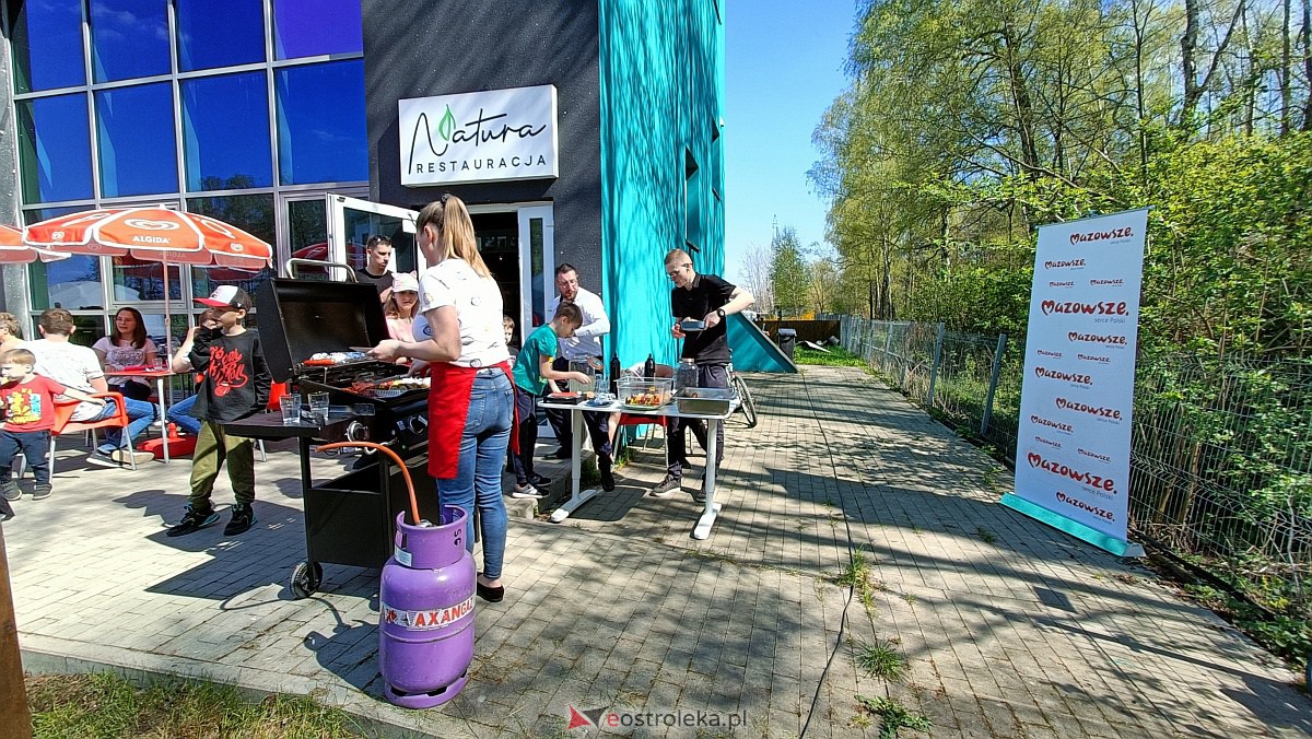 Ostrołęka świętuje Dzień Ziemi. Rodzinny piknik w Multimedialnym Centrum Natura [23.04.2023] - zdjęcie #37 - eOstroleka.pl