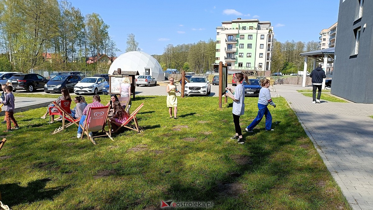 Ostrołęka świętuje Dzień Ziemi. Rodzinny piknik w Multimedialnym Centrum Natura [23.04.2023] - zdjęcie #22 - eOstroleka.pl
