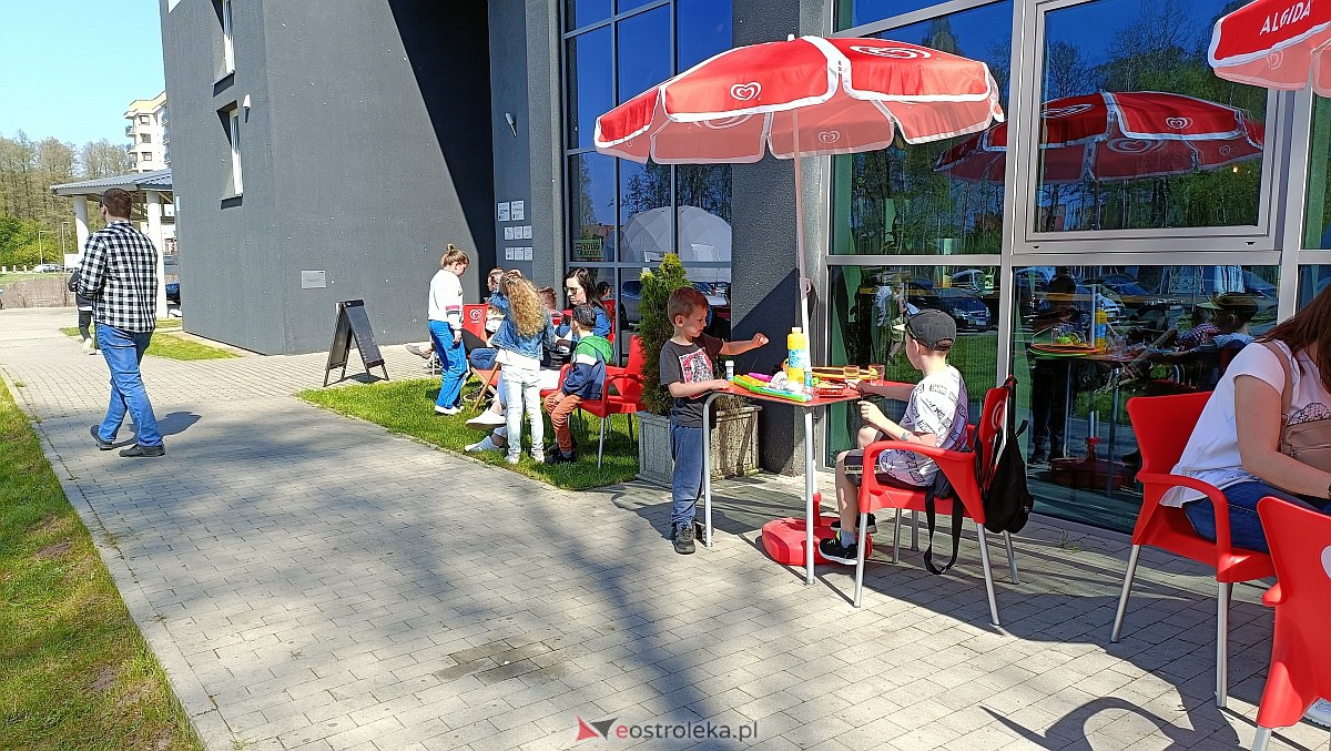 Ostrołęka świętuje Dzień Ziemi. Rodzinny piknik w Multimedialnym Centrum Natura [23.04.2023] - zdjęcie #30 - eOstroleka.pl