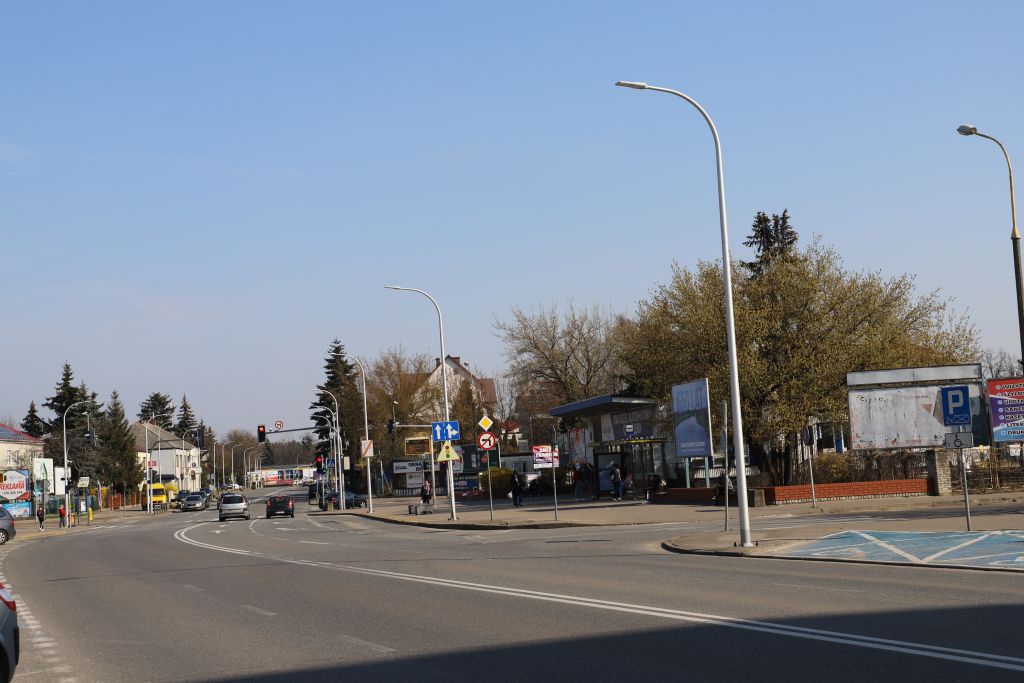 Ostrołęka: Wymieniają uliczne latarnie w centrum miasta [25.04.2023] - zdjęcie #18 - eOstroleka.pl