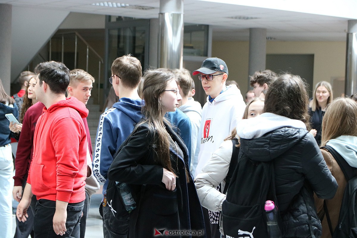 Dzień otwarty w Wyższej Szkole Administracji Publicznej [25.04.2023] - zdjęcie #35 - eOstroleka.pl