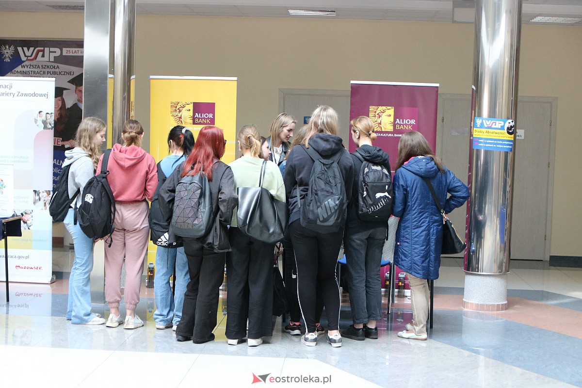 Dzień otwarty w Wyższej Szkole Administracji Publicznej [25.04.2023] - zdjęcie #25 - eOstroleka.pl