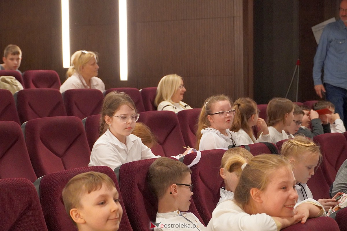 Podsumowanie projektu czytelniczego Literatura to nie bzdura prowadzonego przez pracowników Kultowni OCK i Filii Osiedlowej Nr 6 MBP w Ostrołęce [26.04.2023] - zdjęcie #24 - eOstroleka.pl