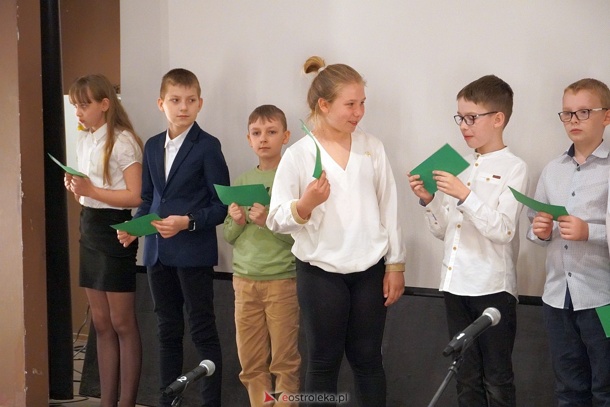 Podsumowanie projektu czytelniczego Literatura to nie bzdura prowadzonego przez pracowników Kultowni OCK i Filii Osiedlowej Nr 6 MBP w Ostrołęce [26.04.2023] - zdjęcie #14 - eOstroleka.pl