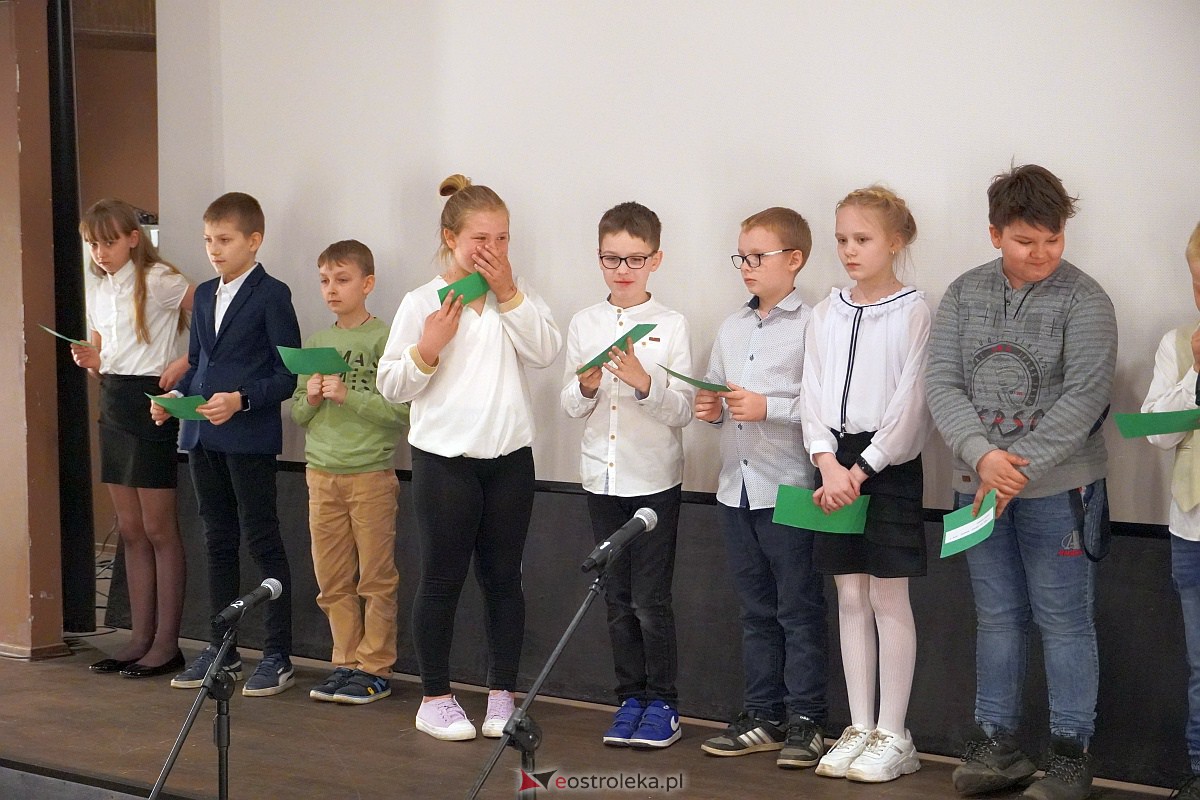 Podsumowanie projektu czytelniczego Literatura to nie bzdura prowadzonego przez pracowników Kultowni OCK i Filii Osiedlowej Nr 6 MBP w Ostrołęce [26.04.2023] - zdjęcie #13 - eOstroleka.pl