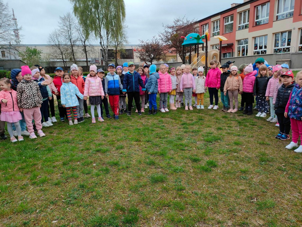 Pełna miska dla schroniska w Krainie Radości [26.04.2023] - zdjęcie #12 - eOstroleka.pl
