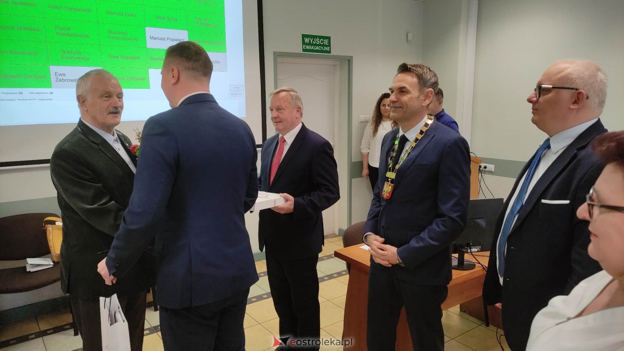 Podziękowanie dla byłego PINB Z. Małkowskiego [27.04.2023] - zdjęcie #6 - eOstroleka.pl