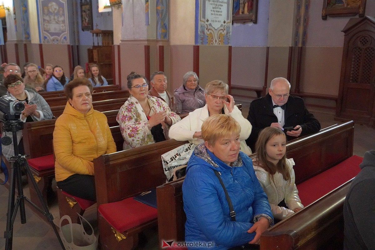 27. Festiwal Piosenki Religijnej w Goworowie [27.04.2023] - zdjęcie #75 - eOstroleka.pl