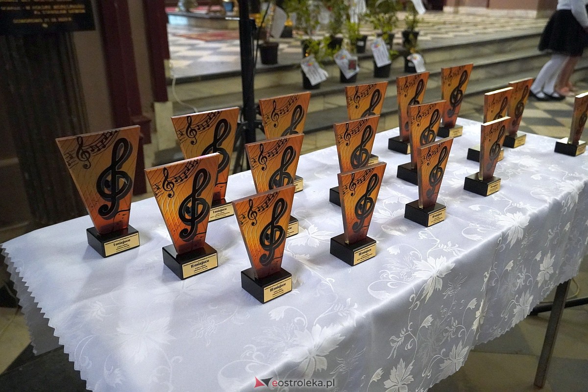 27. Festiwal Piosenki Religijnej w Goworowie [27.04.2023] - zdjęcie #62 - eOstroleka.pl