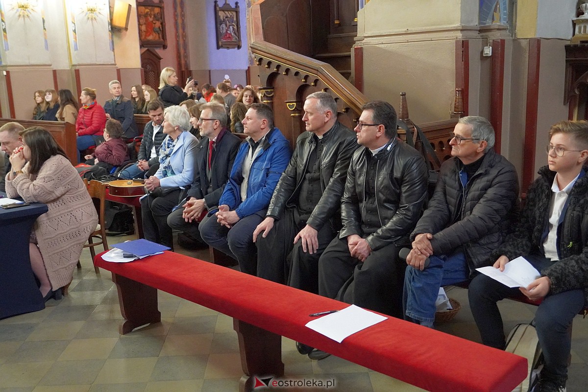 27. Festiwal Piosenki Religijnej w Goworowie [27.04.2023] - zdjęcie #61 - eOstroleka.pl