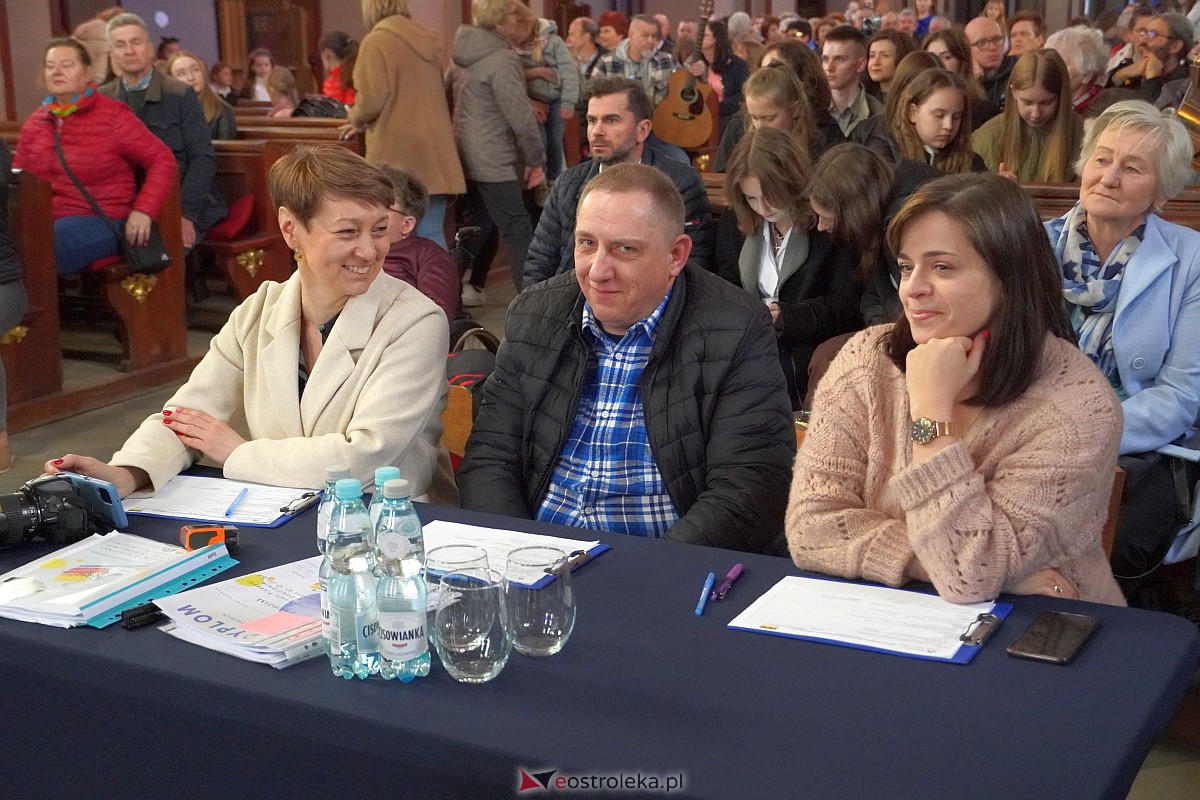 27. Festiwal Piosenki Religijnej w Goworowie [27.04.2023] - zdjęcie #57 - eOstroleka.pl