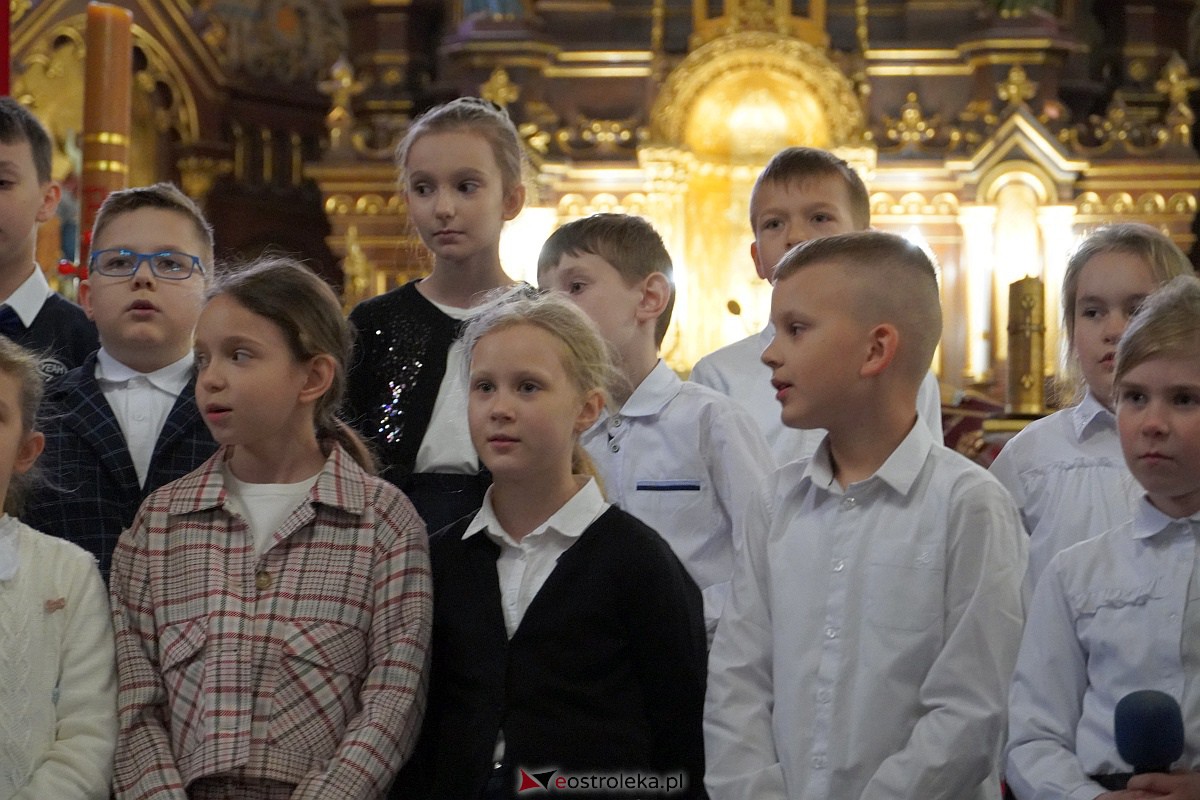 27. Festiwal Piosenki Religijnej w Goworowie [27.04.2023] - zdjęcie #51 - eOstroleka.pl