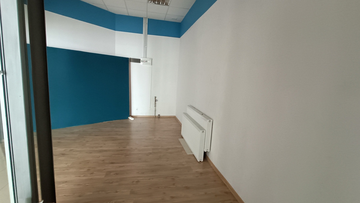 Lokale do wynajęcia w Hali Targowej Feniks [28.04.2023] - zdjęcie #23 - eOstroleka.pl