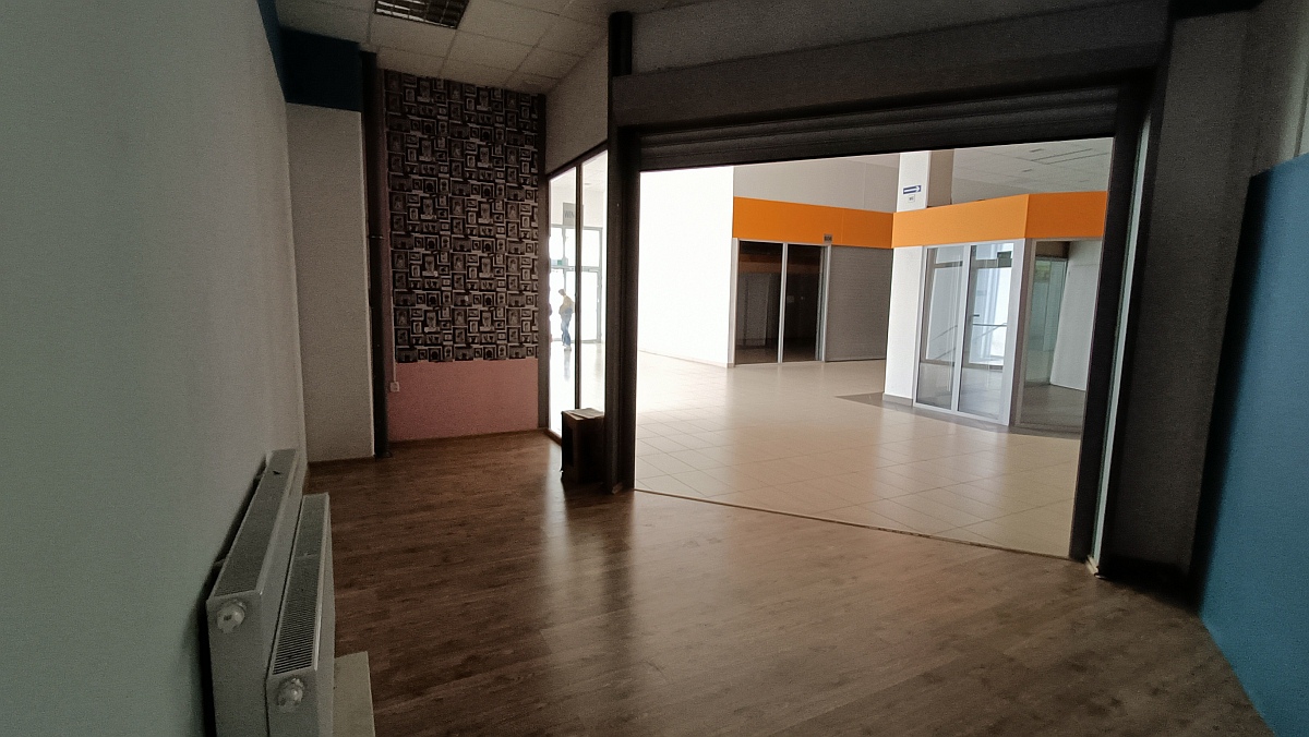 Lokale do wynajęcia w Hali Targowej Feniks [28.04.2023] - zdjęcie #20 - eOstroleka.pl