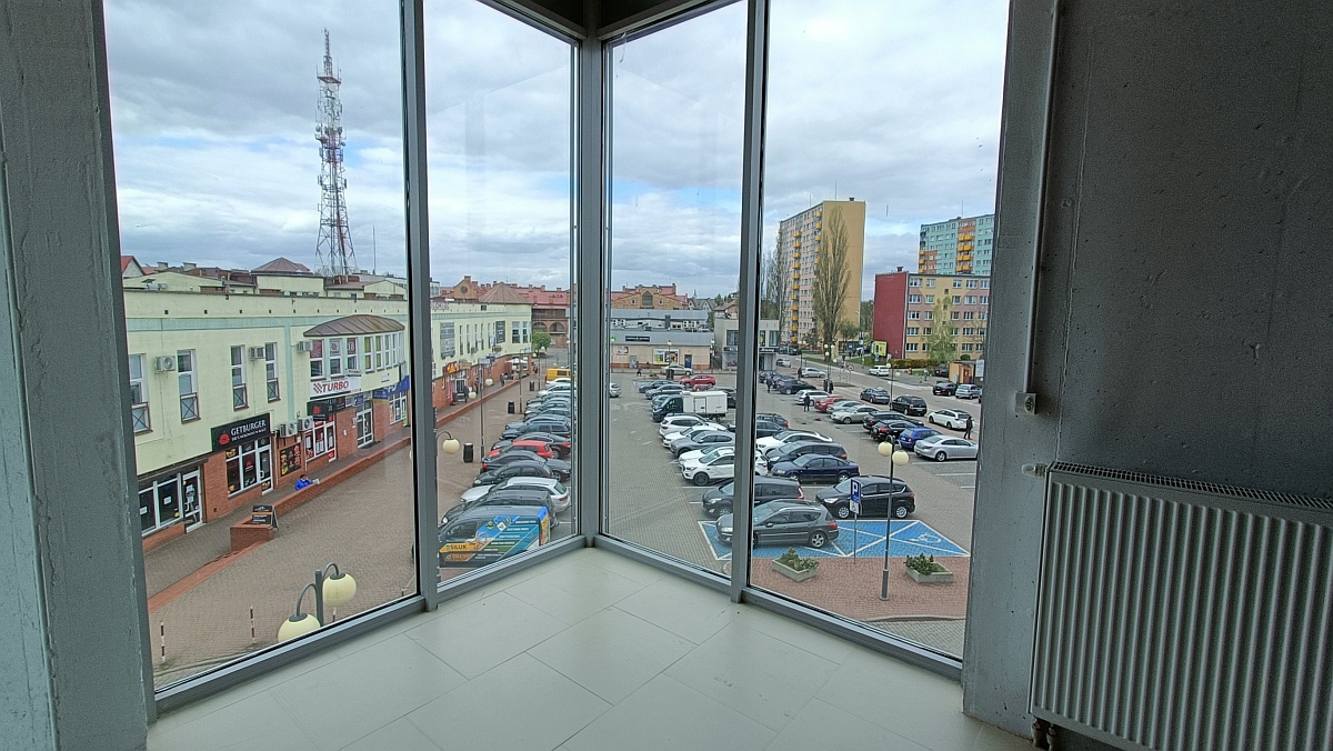 Lokale do wynajęcia w Hali Targowej Feniks [28.04.2023] - zdjęcie #9 - eOstroleka.pl