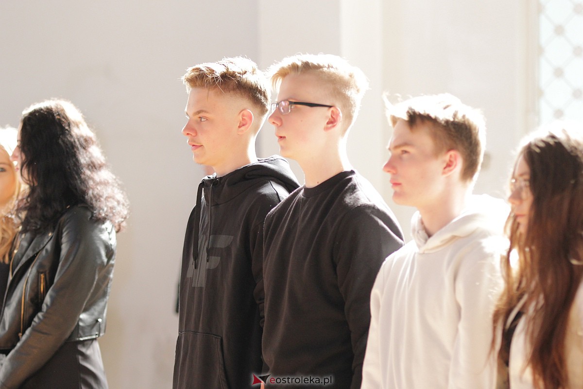 Zakoczenie roku szkolnego klas maturalnych w ZSZ nr 3 [28.04.2023] - zdjęcie #67 - eOstroleka.pl