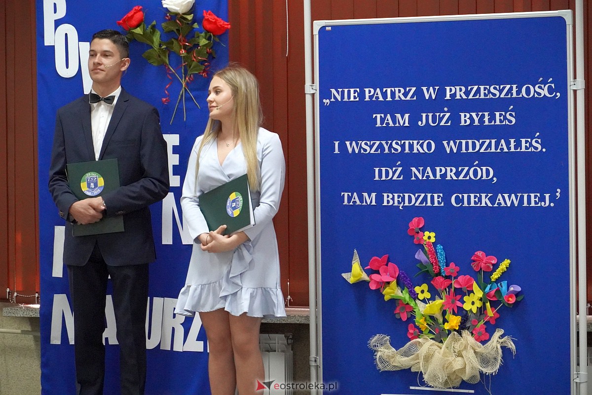 : Zakoczenie roku szkolnego klas maturalnych w ZSZ nr 4 [28.04.2023] - zdjęcie #40 - eOstroleka.pl