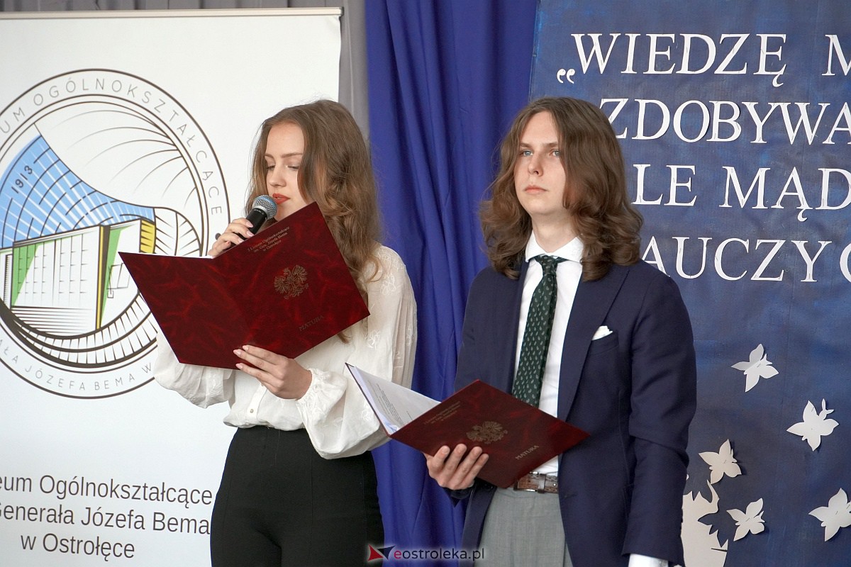 Zakoczenie roku szkolnego klas maturalnych w I LO [28.04.2023] - zdjęcie #9 - eOstroleka.pl
