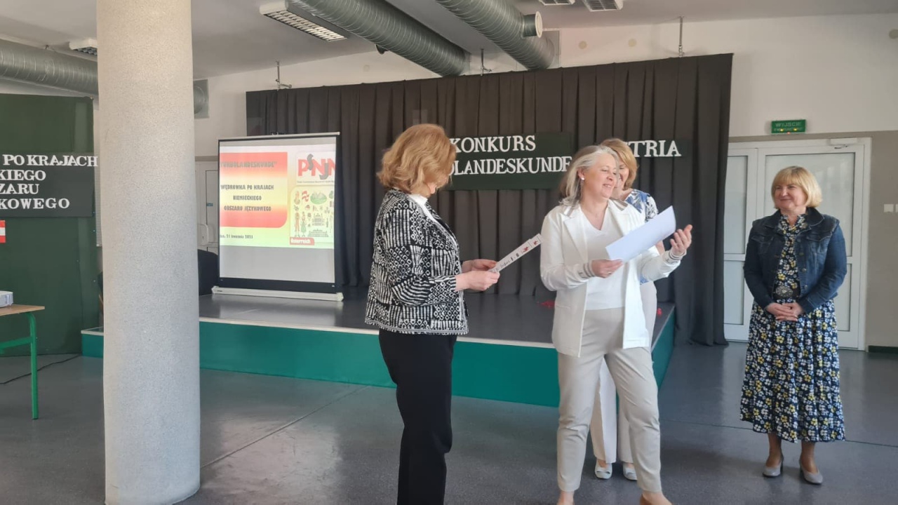 II rejonowy etap konkursu „Turbolandeskunde – Wędrówka po krajach niemieckiego obszaru językowego” - zdjęcie #14 - eOstroleka.pl